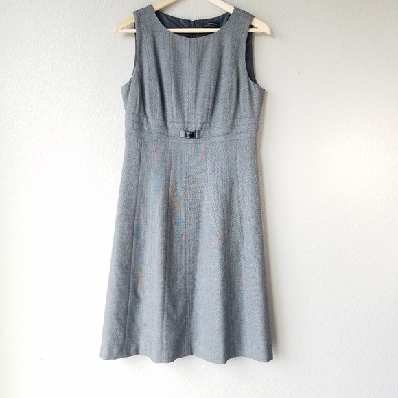 Tahari Dresses & Skirts - Tahari Arthur Levine Career Gray Sheath Dress